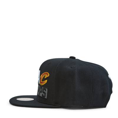 Cavaliers Champs Snapback 16 HWC