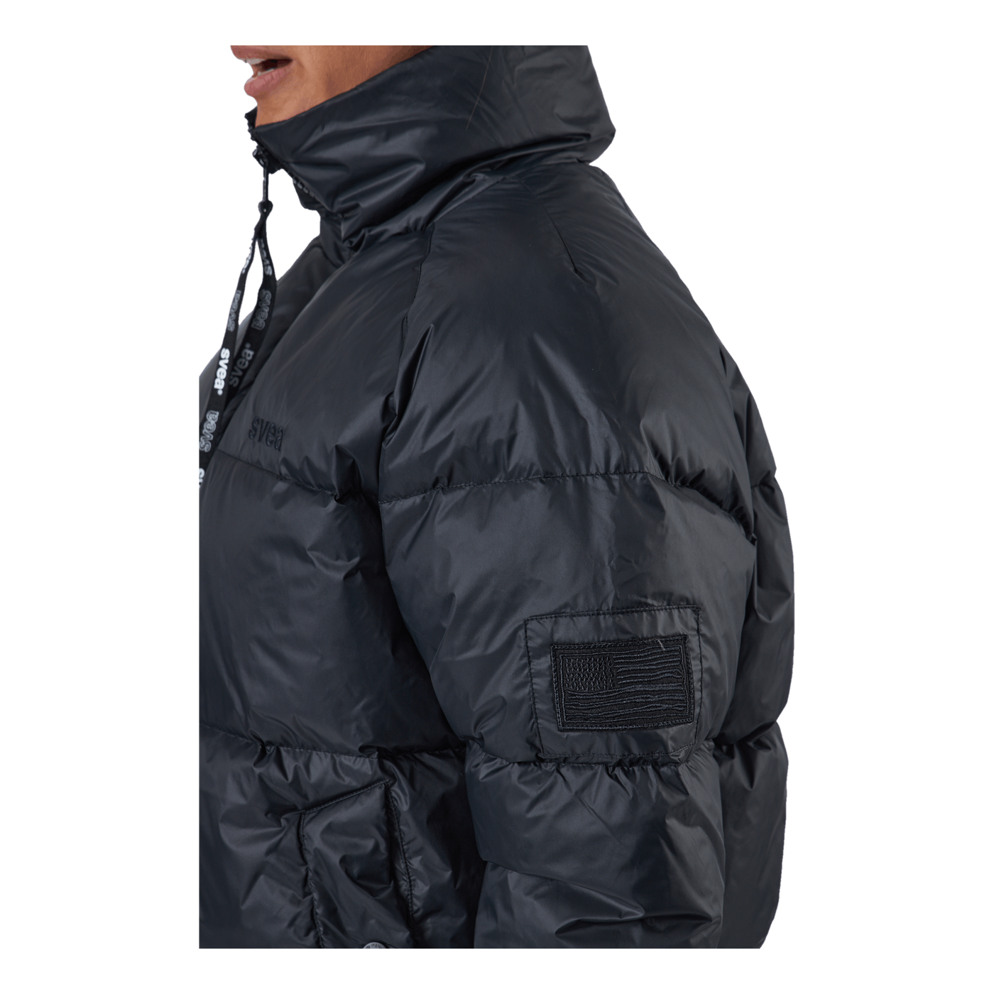 Volume Puffer Jacket Black