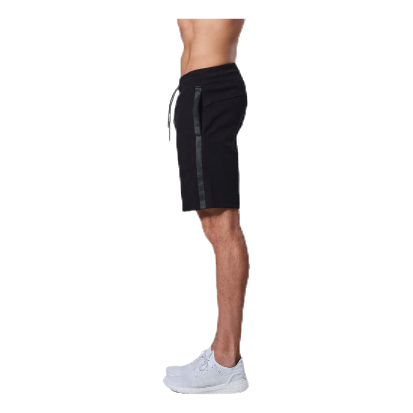 Capture Tech Shorts Black